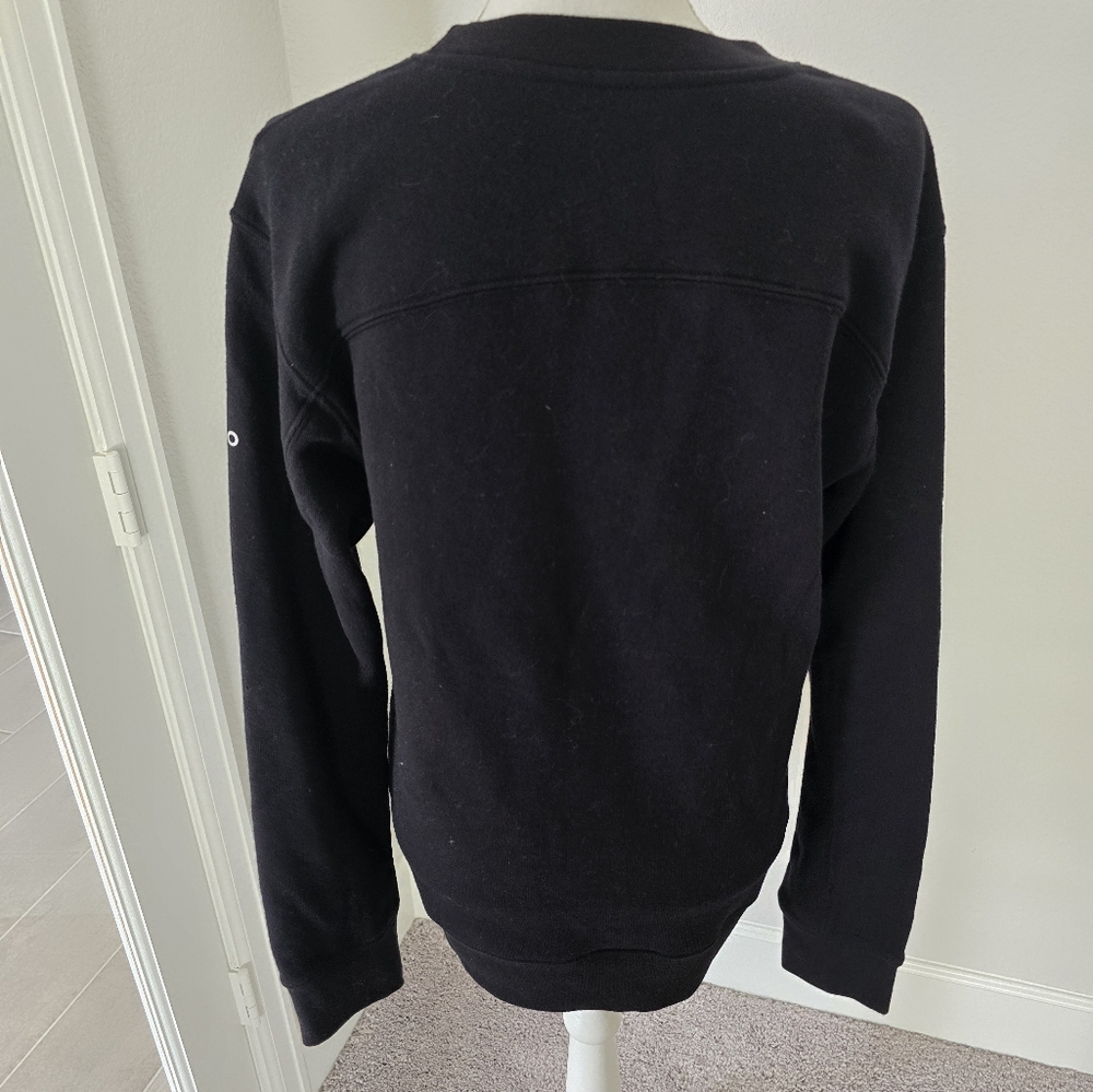 Alo sweatshirt with pockets